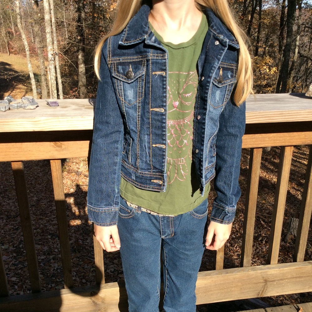 Children place Jean jacket🌺